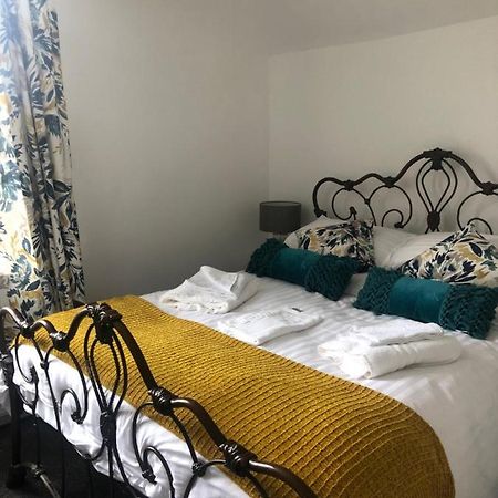 The Lion Hotell Broseley Eksteriør bilde