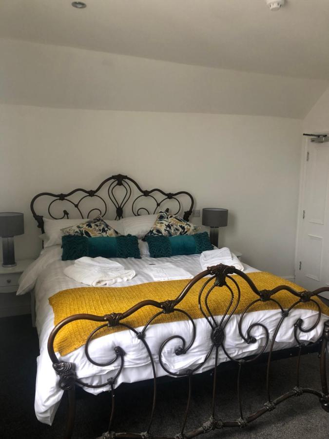 The Lion Hotell Broseley Eksteriør bilde