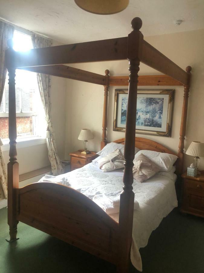 The Lion Hotell Broseley Eksteriør bilde